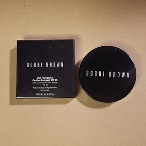 Bobbi Brown • Medium to Dark • Skin Foundation Cusion Compact • SPF 35